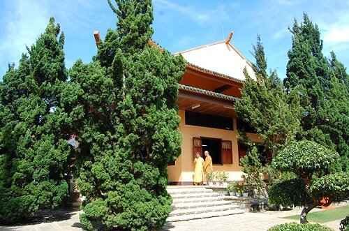 дзен буддистский монастырь Чук Лам (TRÚC LÂM), Далат